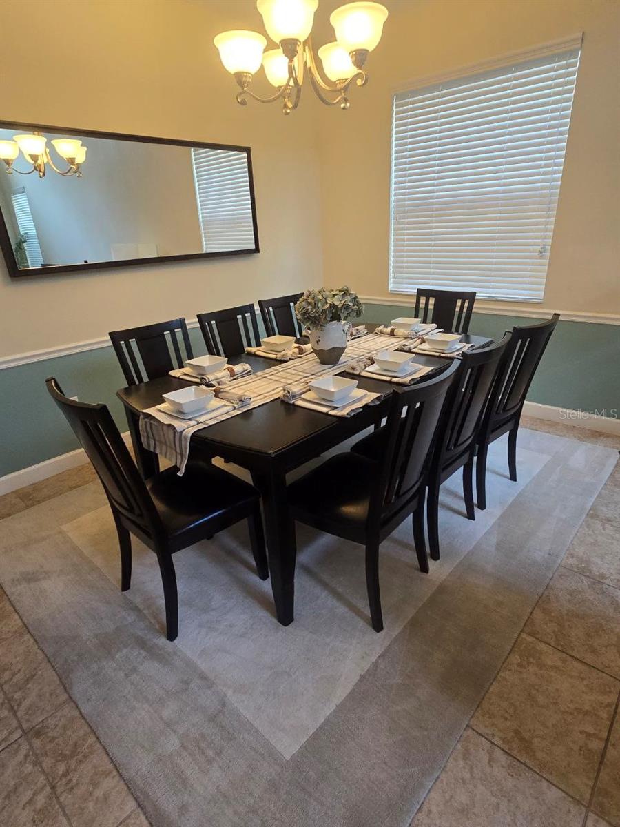 PARADISE PALMS RESORT PH 2 - Residential Lease