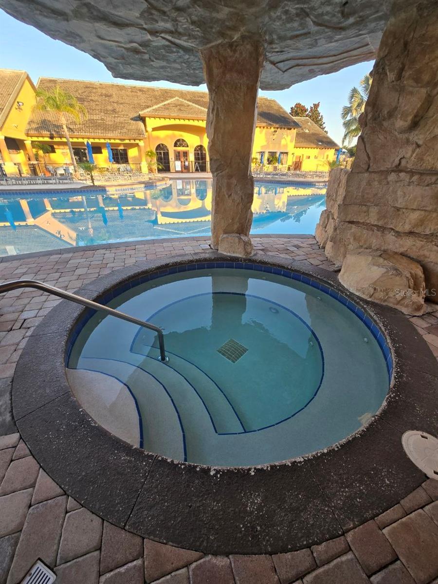 PARADISE PALMS RESORT PH 2 - Residential Lease