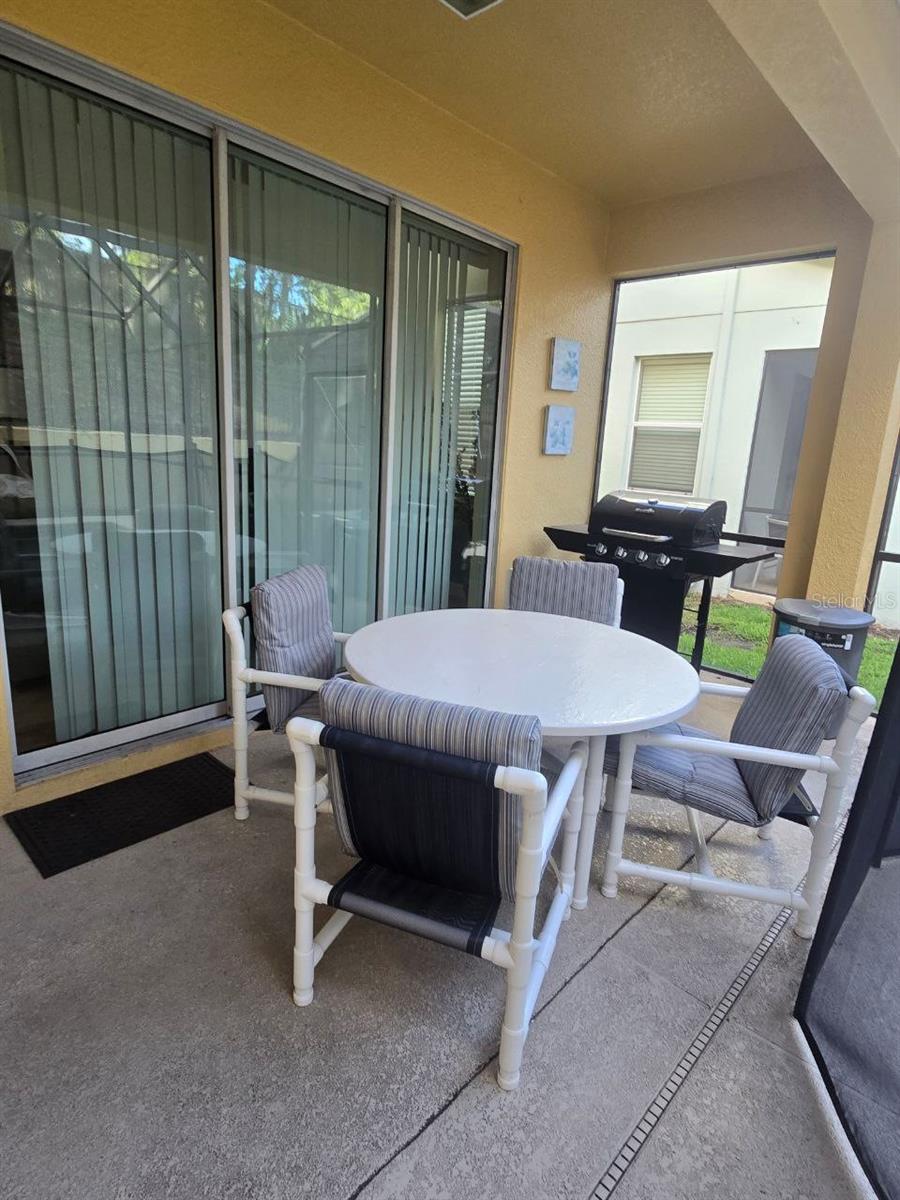 PARADISE PALMS RESORT PH 2 - Residential Lease