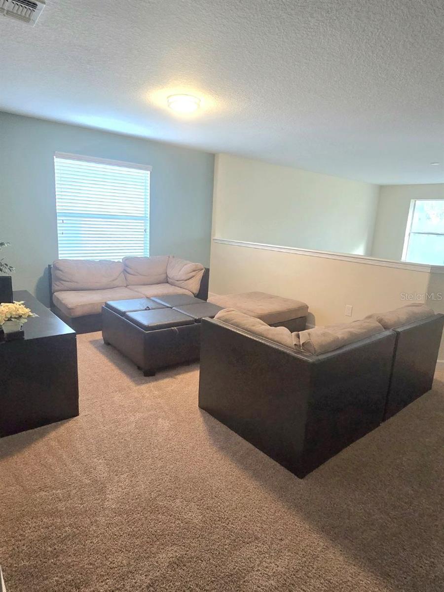 PARADISE PALMS RESORT PH 2 - Residential Lease