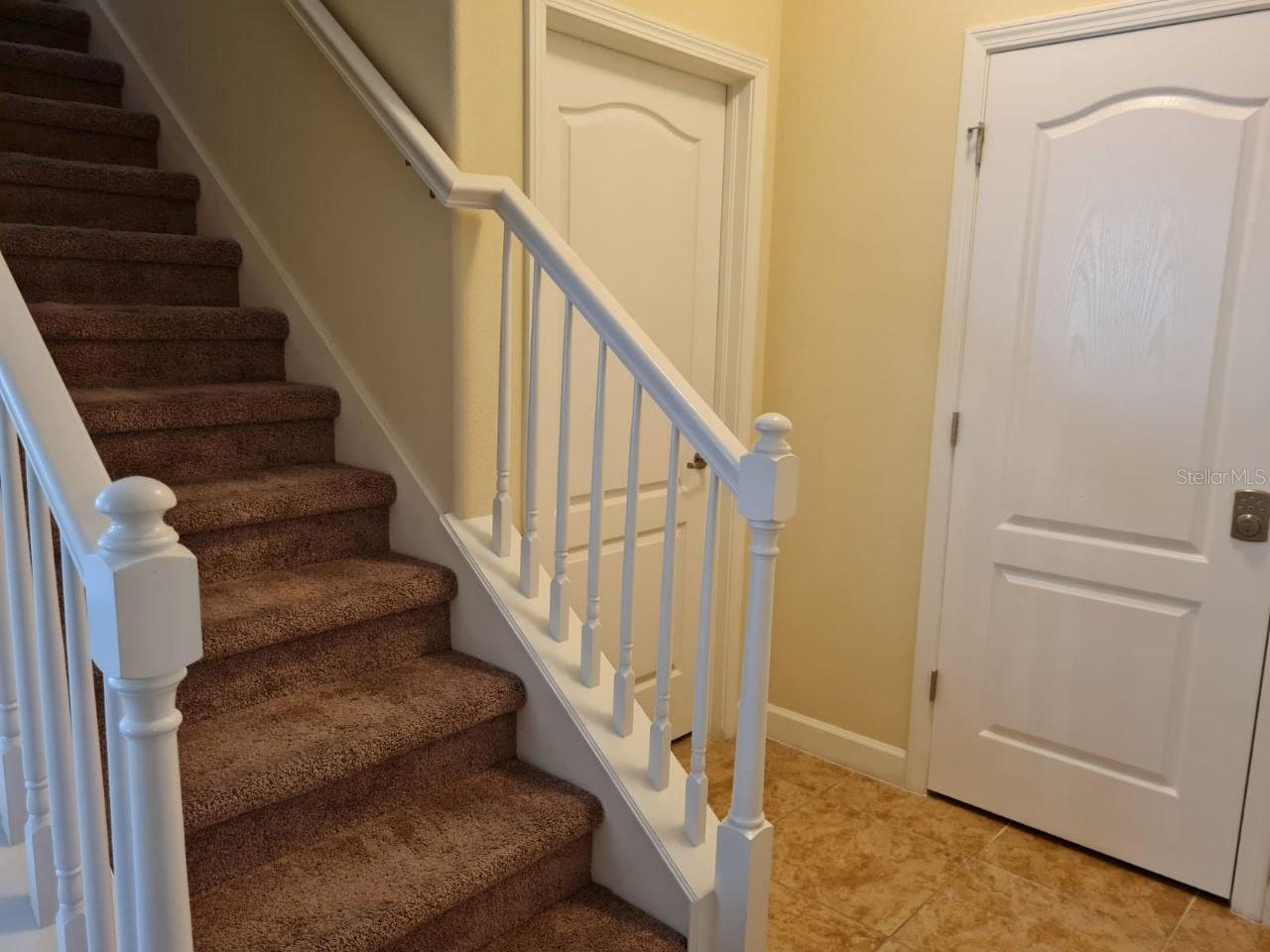 PARADISE PALMS RESORT PH 2 - Residential Lease