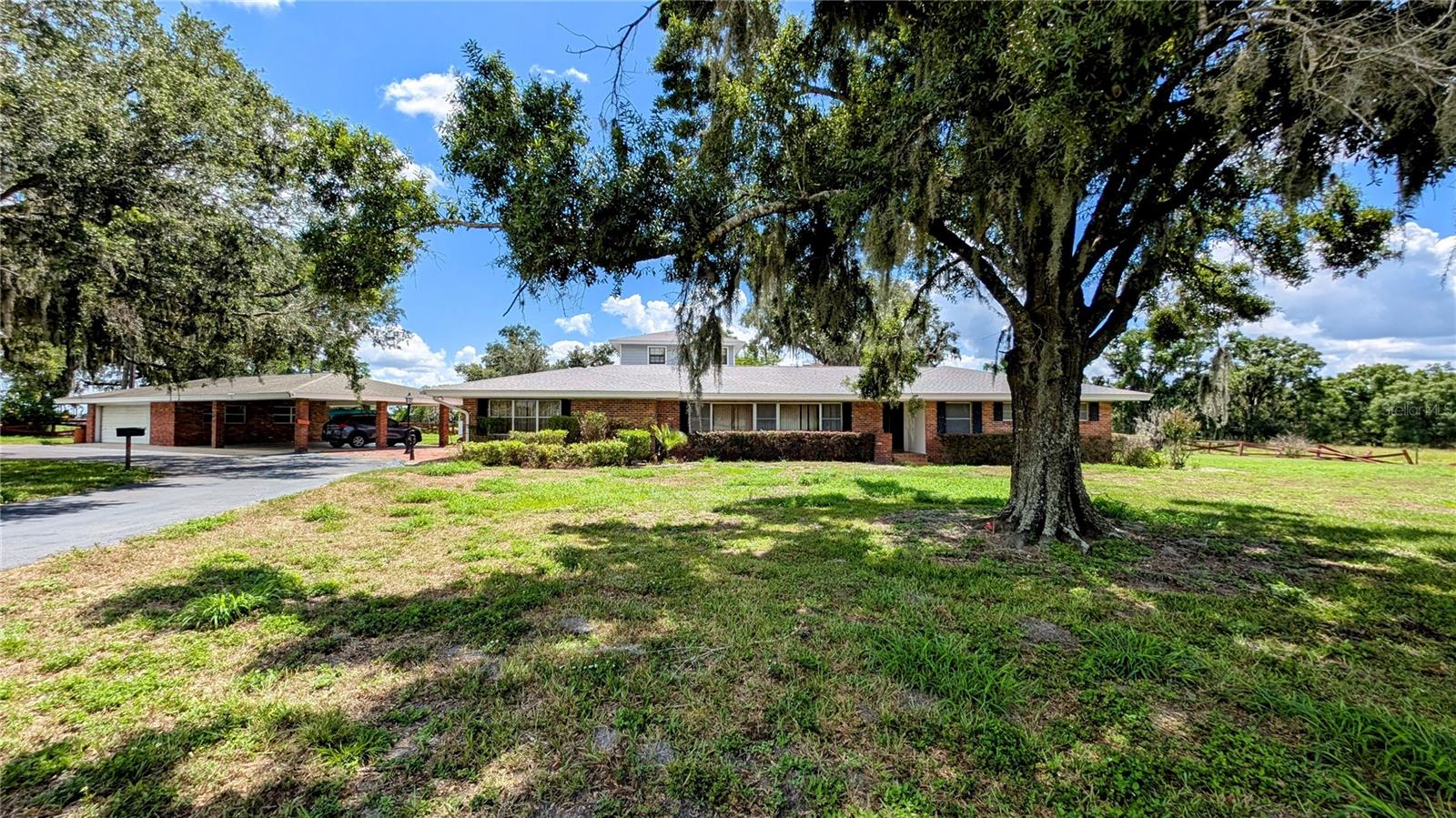 1150 SAUNDERS LANE