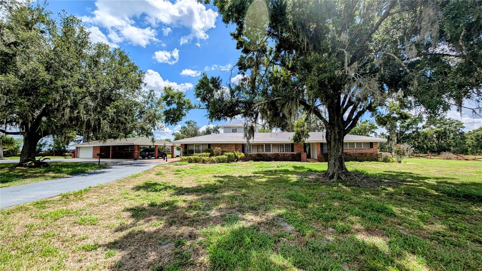 1150 SAUNDERS LANE