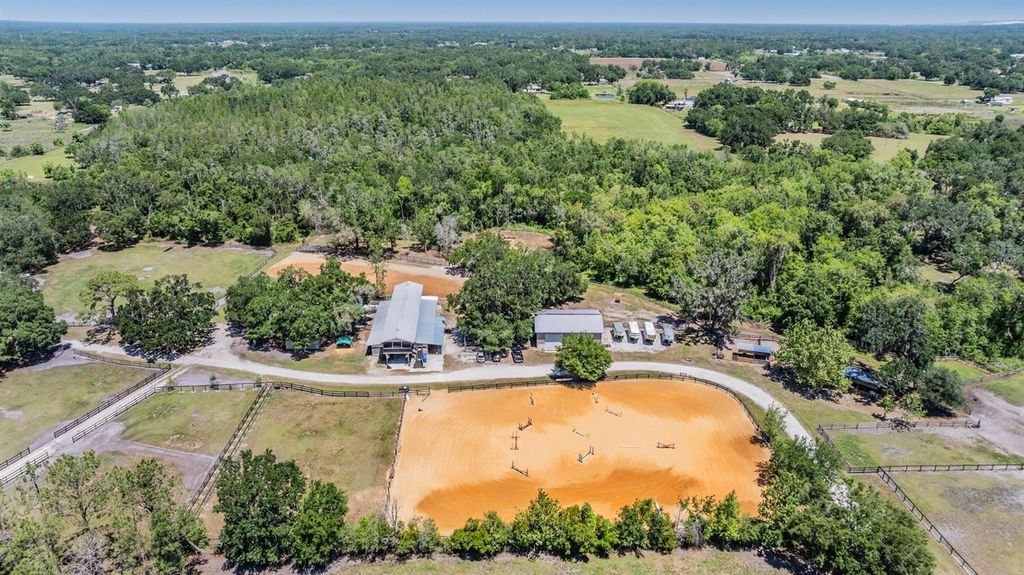 Photo of 6306 Barton Road, Plant City, FL 33565 (MLS # TB8375005)