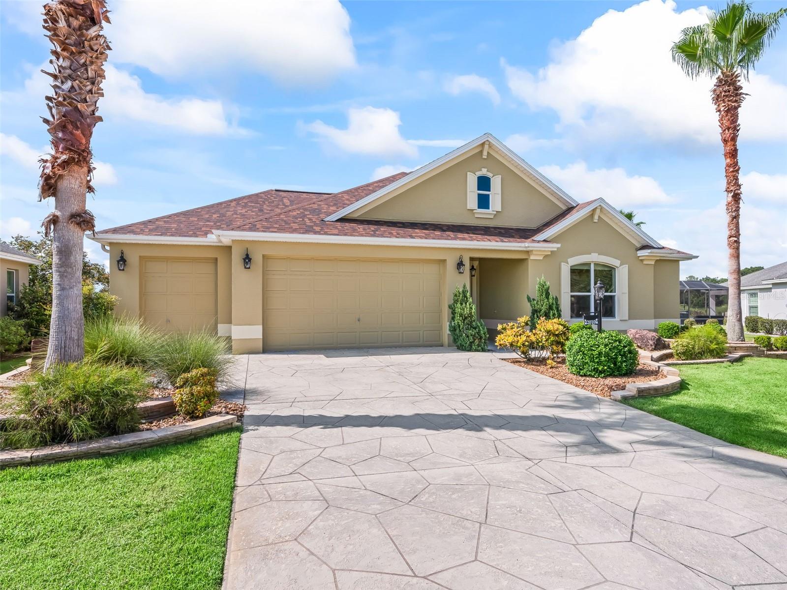 2010 ALLURE LOOP