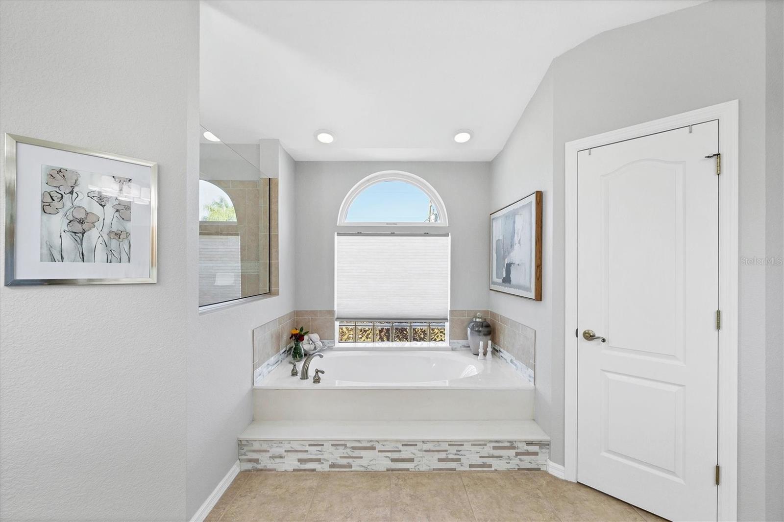 ROTONDA WEST WHITE MARSH - Residential