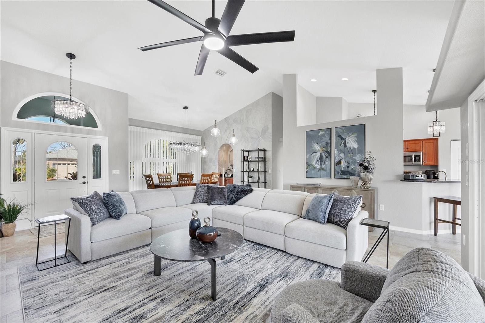 ROTONDA WEST WHITE MARSH - Residential