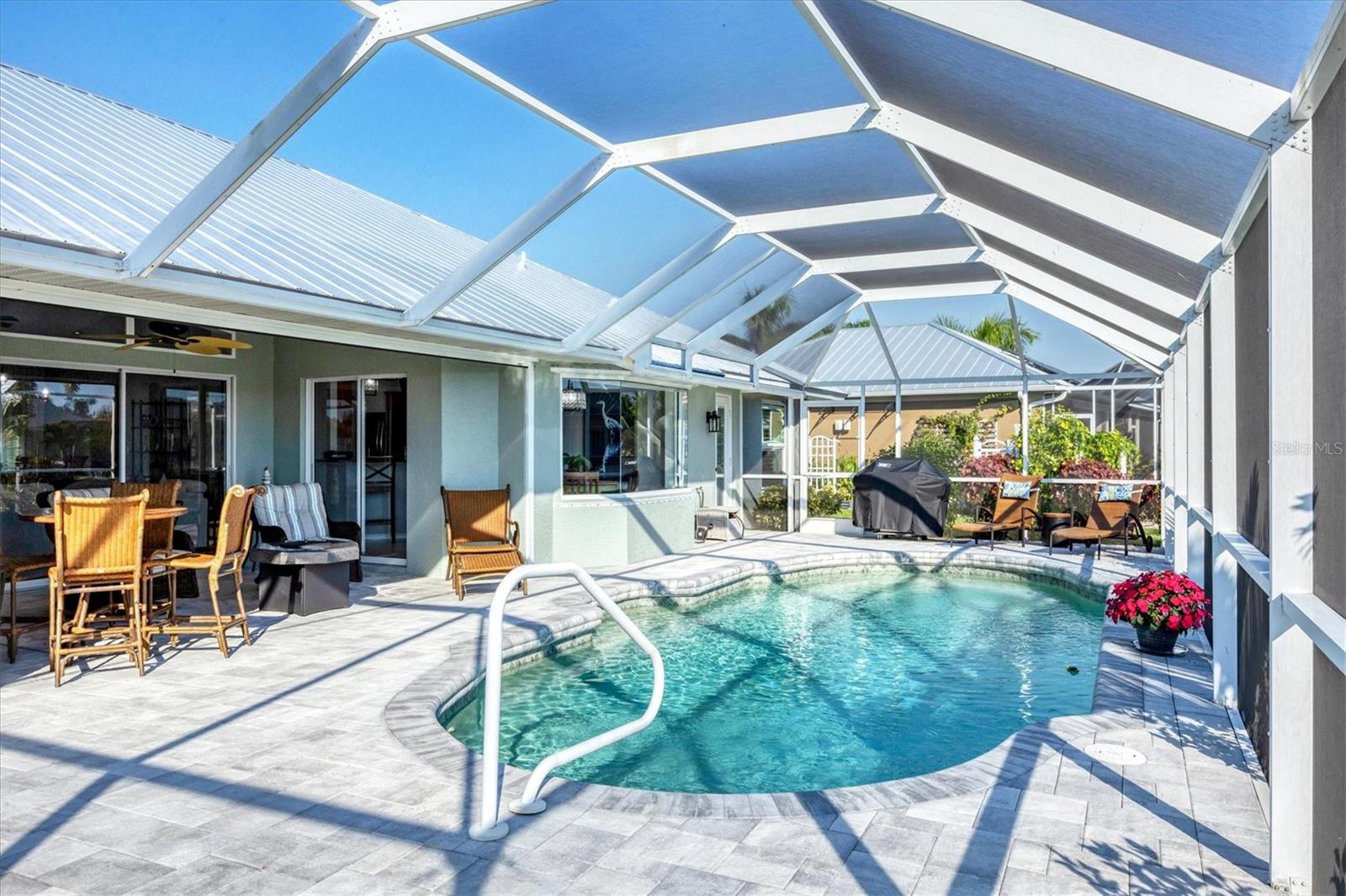 ROTONDA WEST WHITE MARSH - Residential