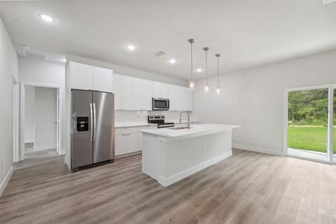 Tiny photo for 732 W Macroy Place, Dunnellon, FL 34434 (MLS # O6369440)