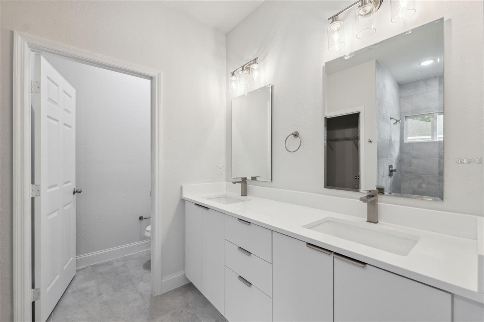 CITRUS SPGS UNIT 04 - Residential