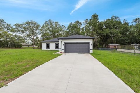Tiny photo for 732 W Macroy Place, Dunnellon, FL 34434 (MLS # O6369440)
