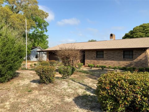 Photo of 1922 Cornelia Drive, Eustis, FL 32726 (MLS # G5110039)