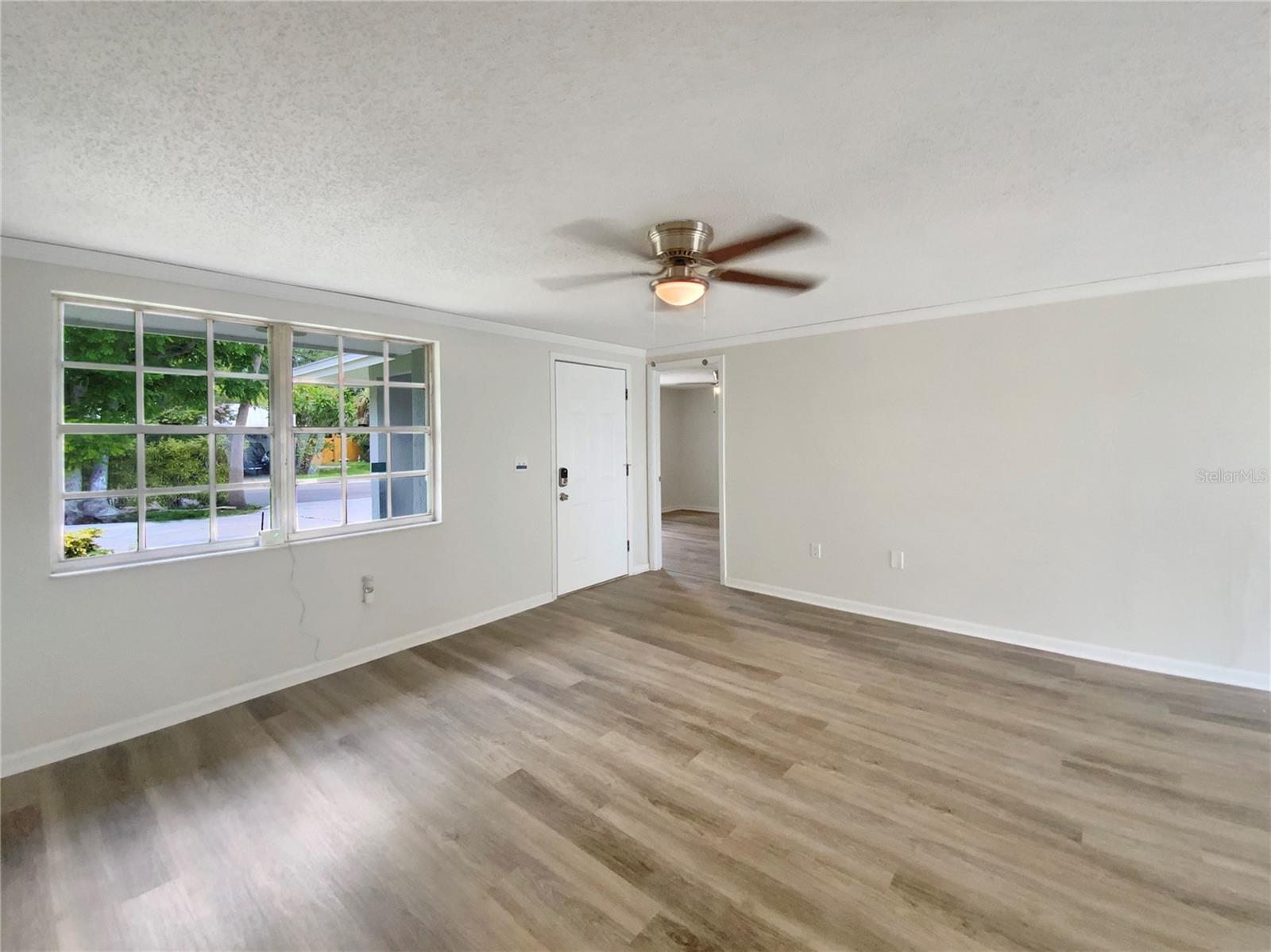 2827 SILK OAK DRIVE