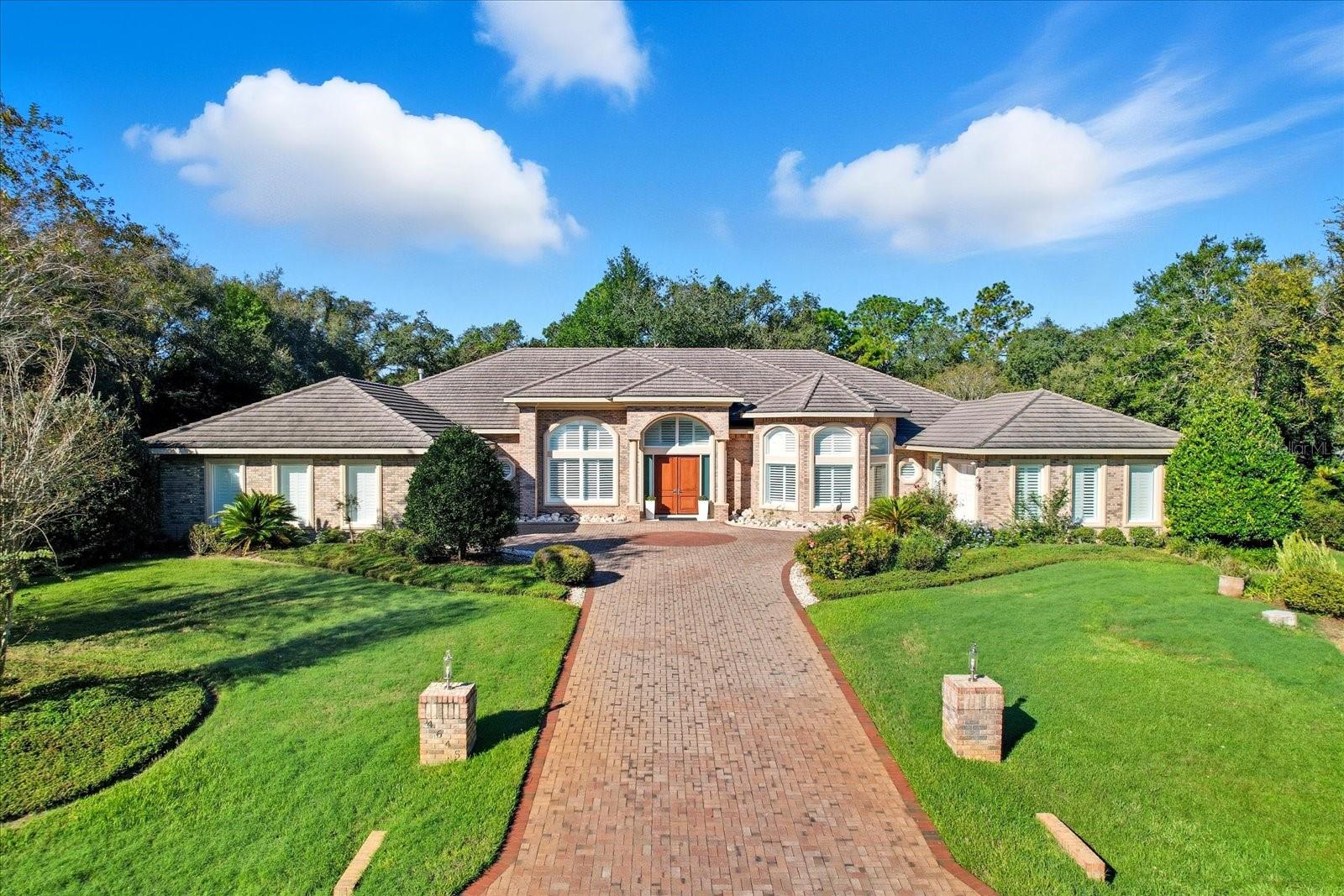 4645 N PINE VALLEY LOOP
