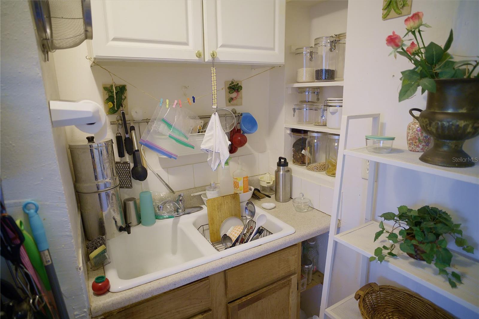 CRYSTAL RDG SUB - Residential Income
