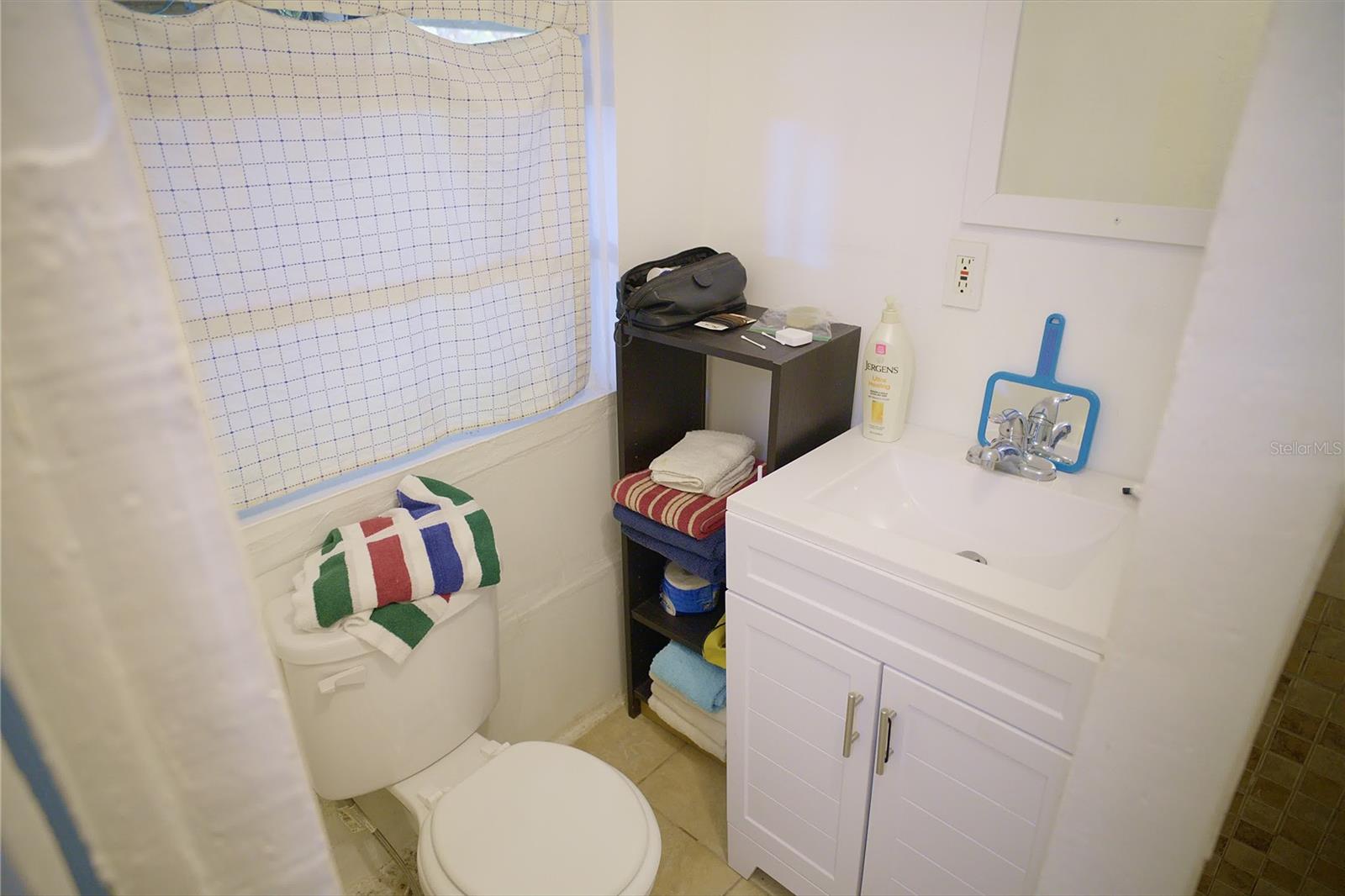 CRYSTAL RDG SUB - Residential Income