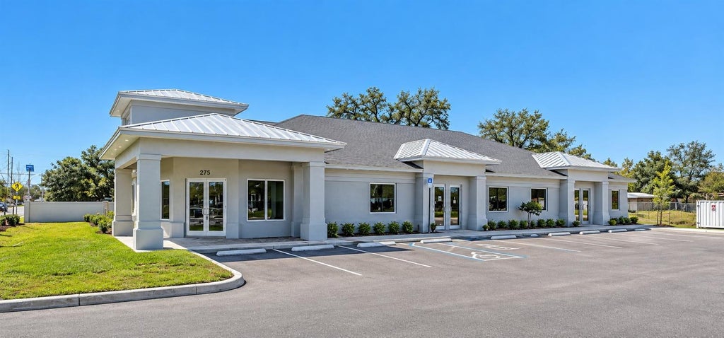 Photo of 295 Berkley Rd, Auburndale, FL 33823 (MLS # S5153291)