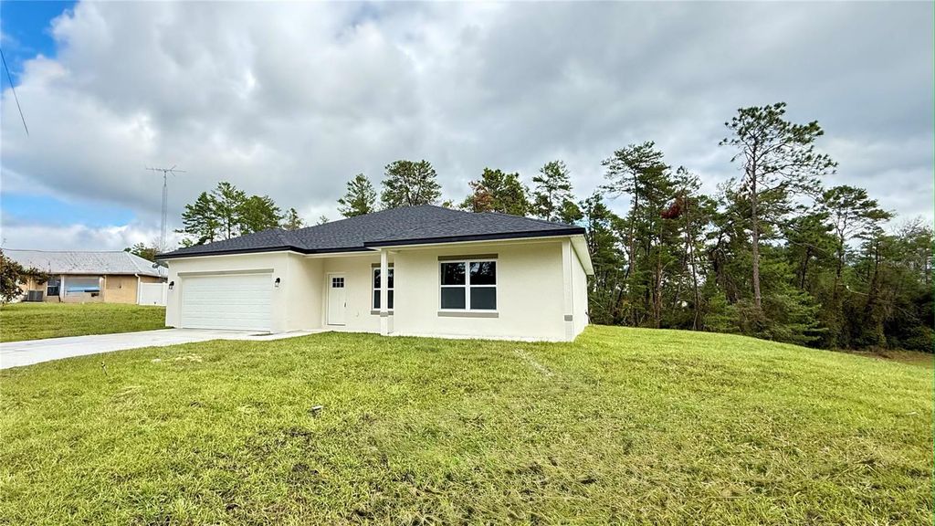 Photo of 17525 SW 35th Avenue Road, Ocala, FL 34473 (MLS # O6356071)