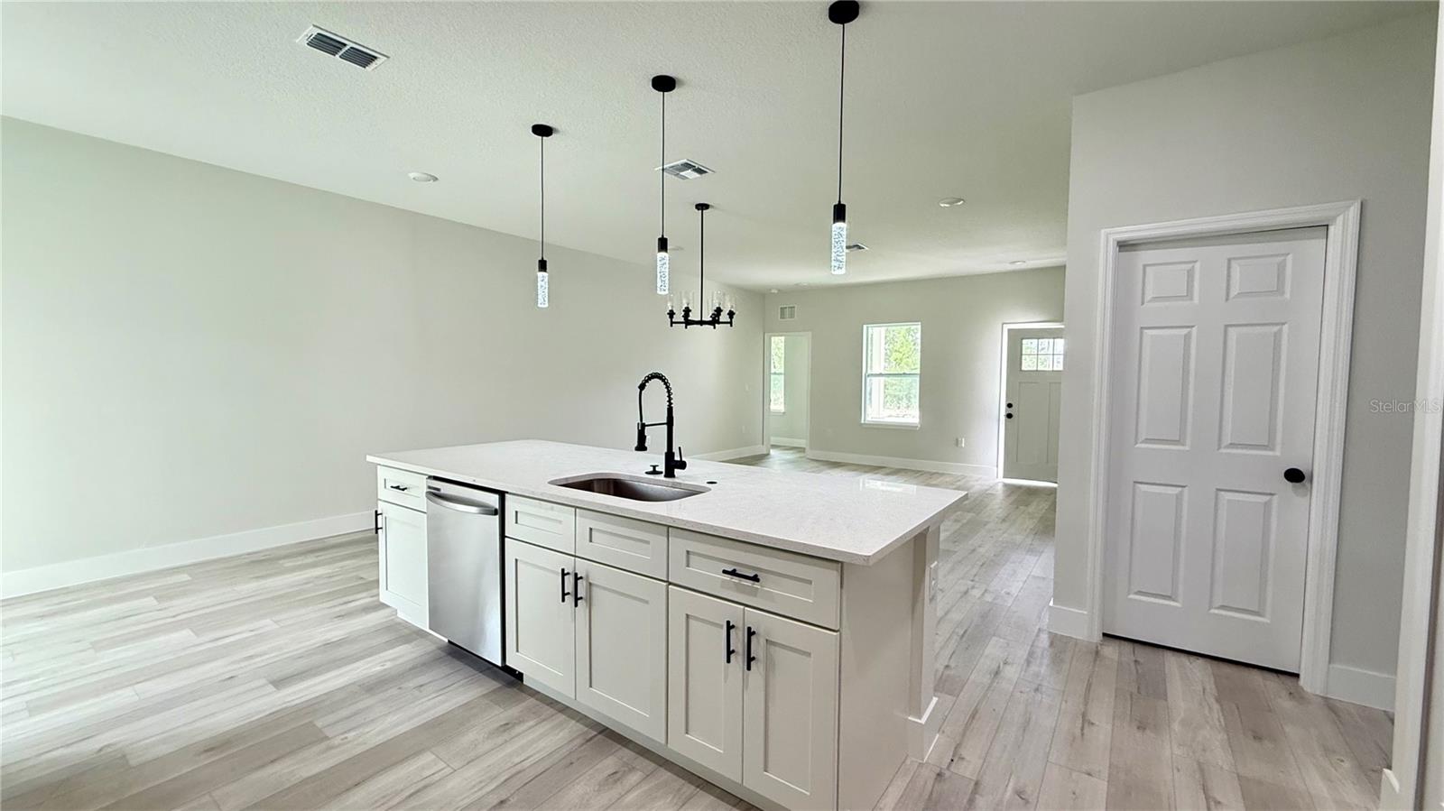 MARION OAKS UN 06 - Residential