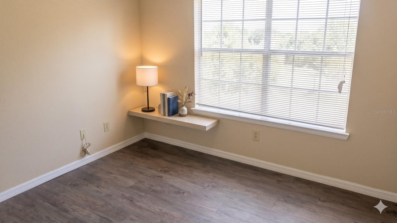 REGENCY GARDENS - Residential