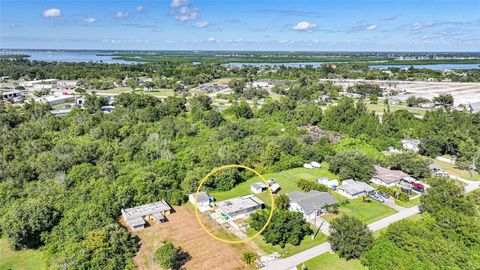 Photo of 1405 Persay Drive, Punta Gorda, FL 33982 (MLS # C7517226)