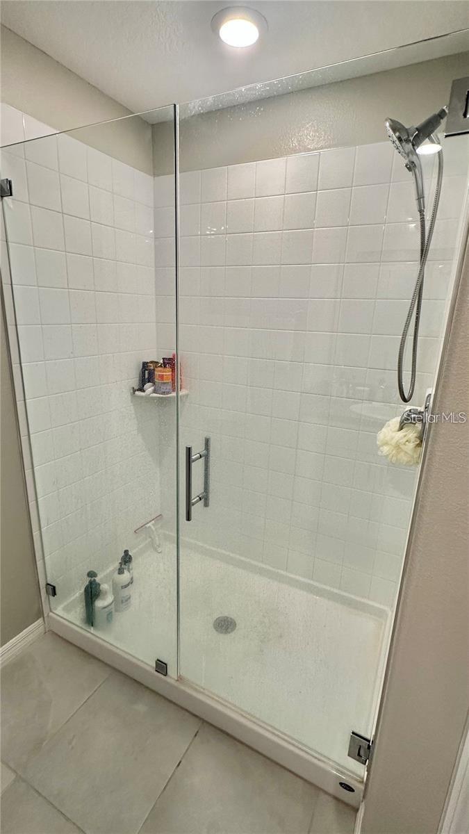 EPPERSON NORTH VILLAGE E-2 - Residential Lease