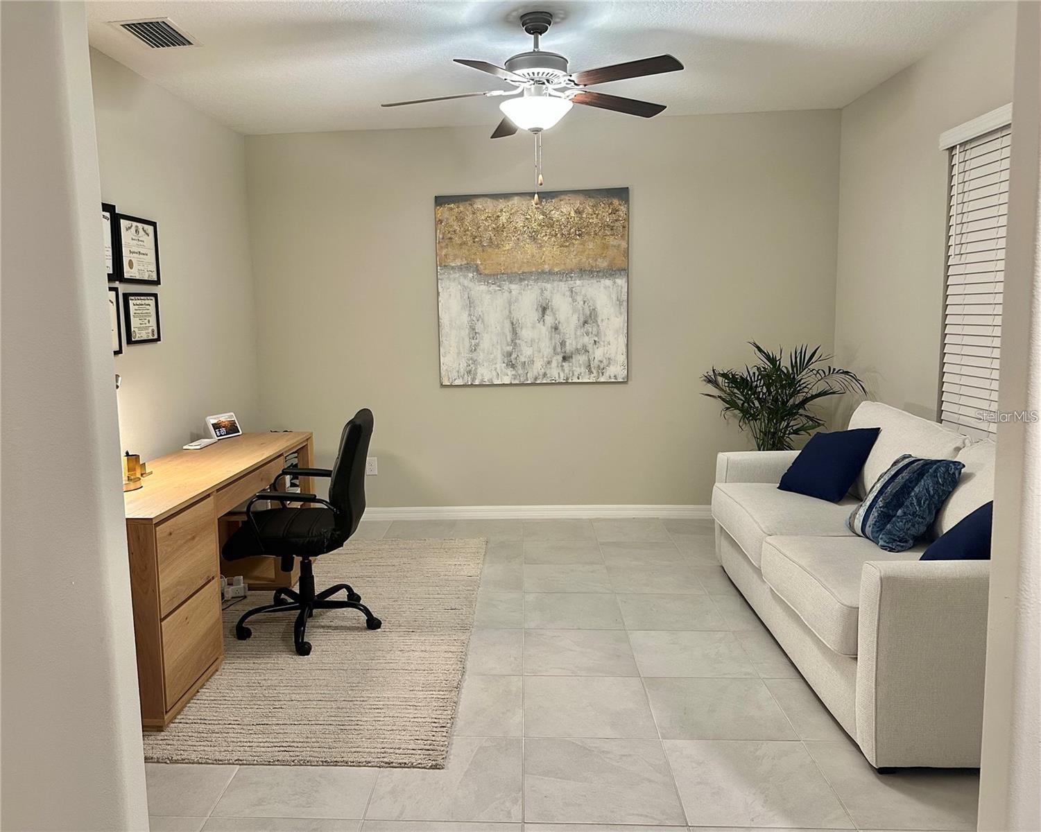EPPERSON NORTH VILLAGE E-2 - Residential Lease