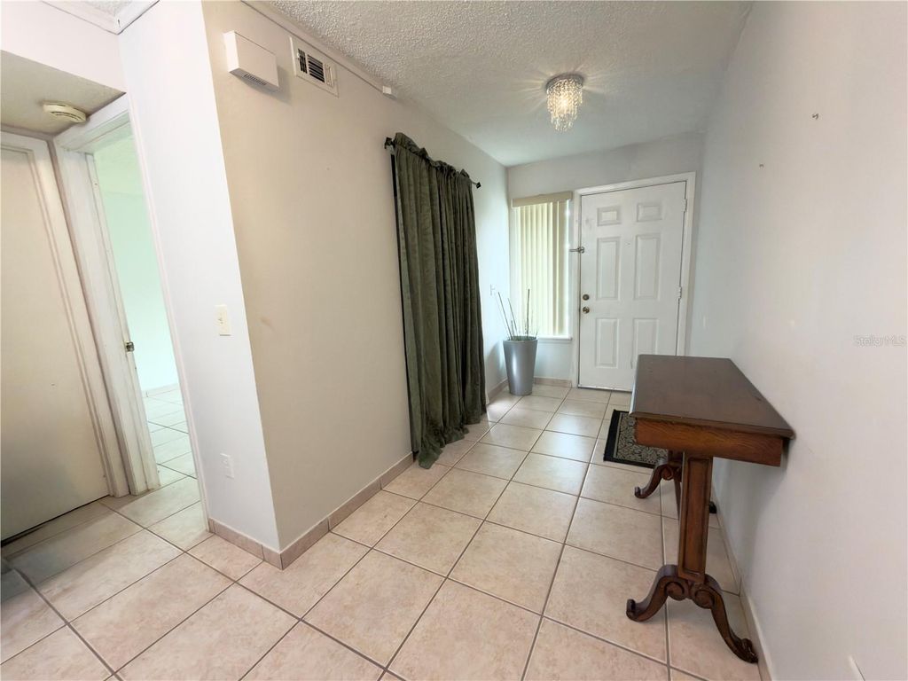 Photo of 1009 Westside Drive, Winter Garden, FL 34787 (MLS # S5136485)