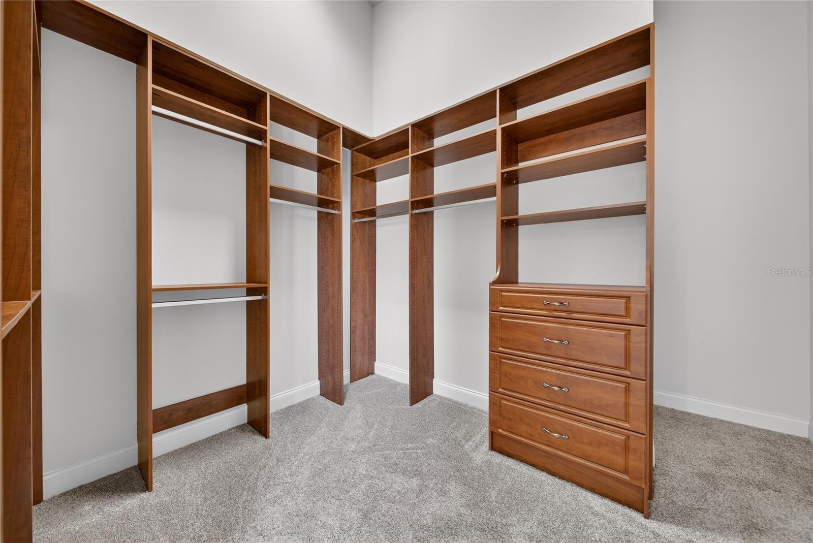 AMBER ESTATES - Residential