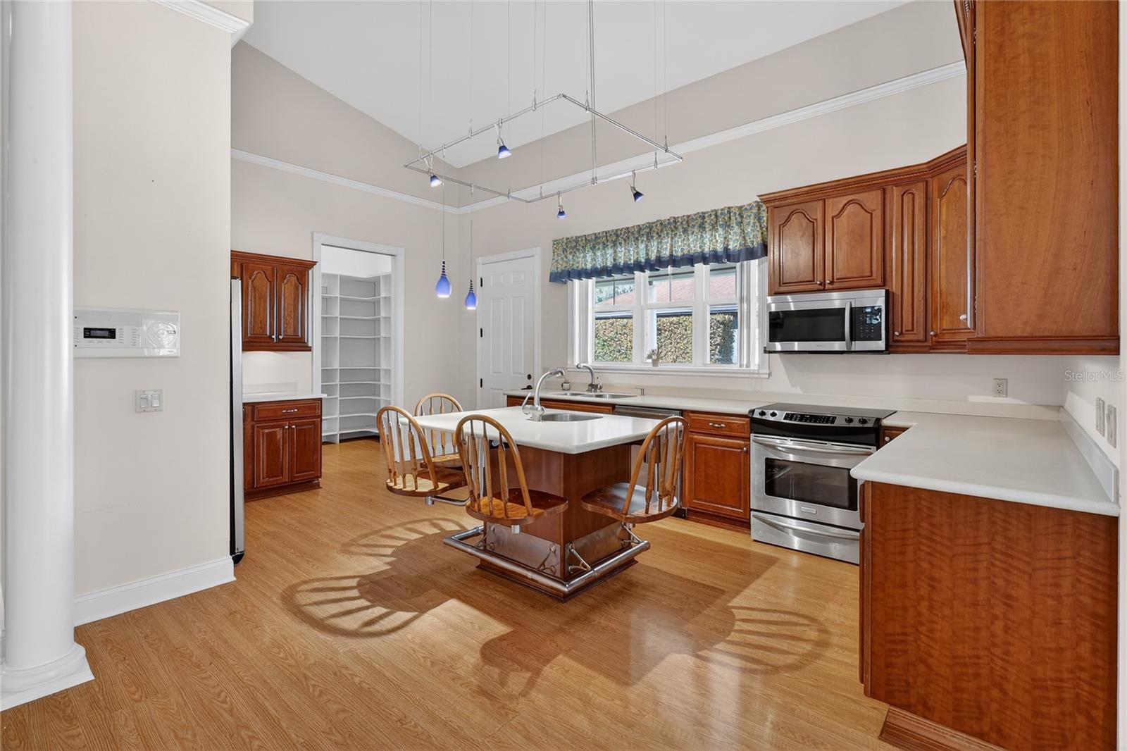 AMBER ESTATES - Residential