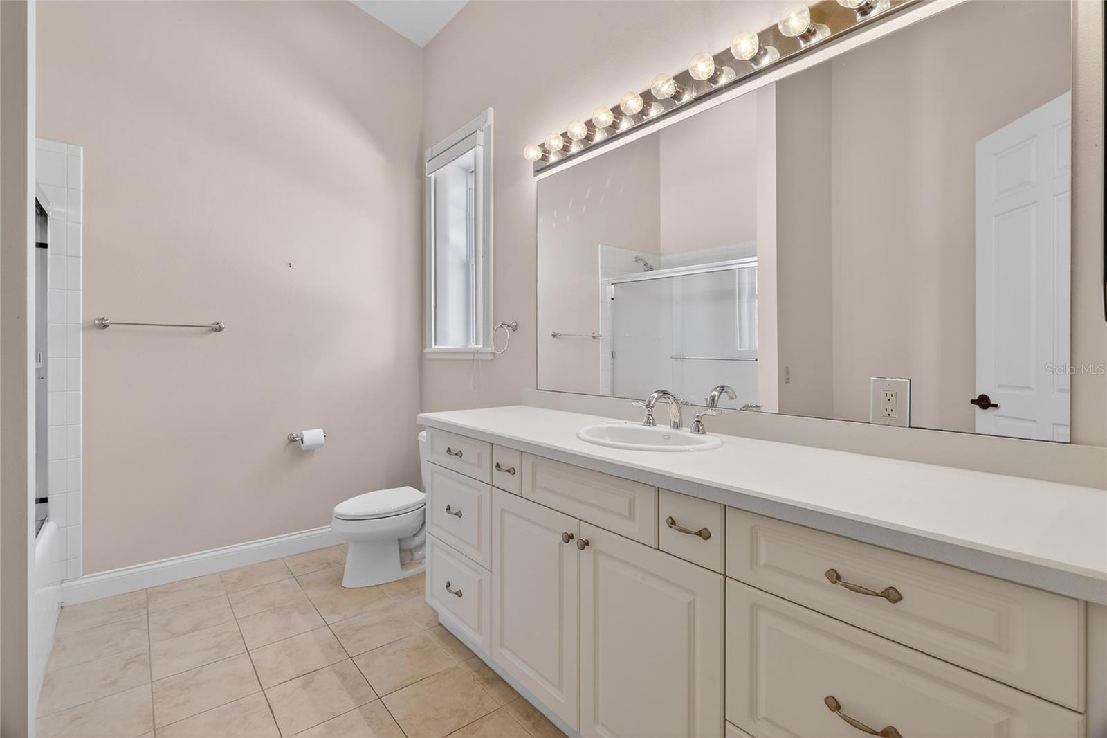 AMBER ESTATES - Residential