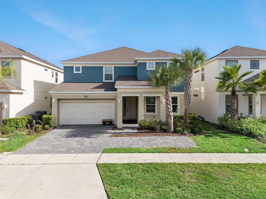 Photo of 302 Marcello Boulevard, Kissimmee, FL 34746 (MLS # S5155134)
