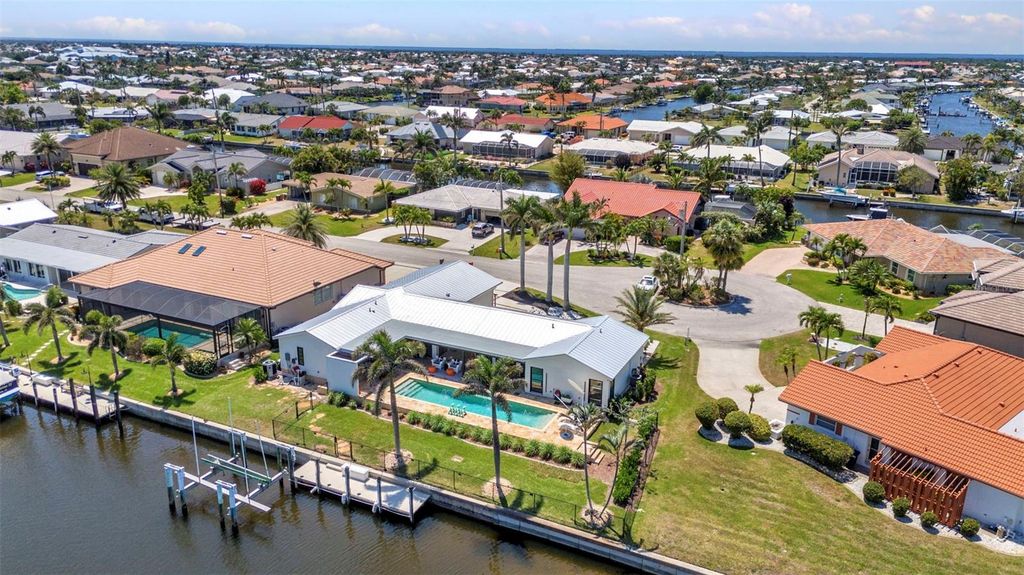 Photo of 810 Napoli Lane, Punta Gorda, FL 33950 (MLS # C7517139)