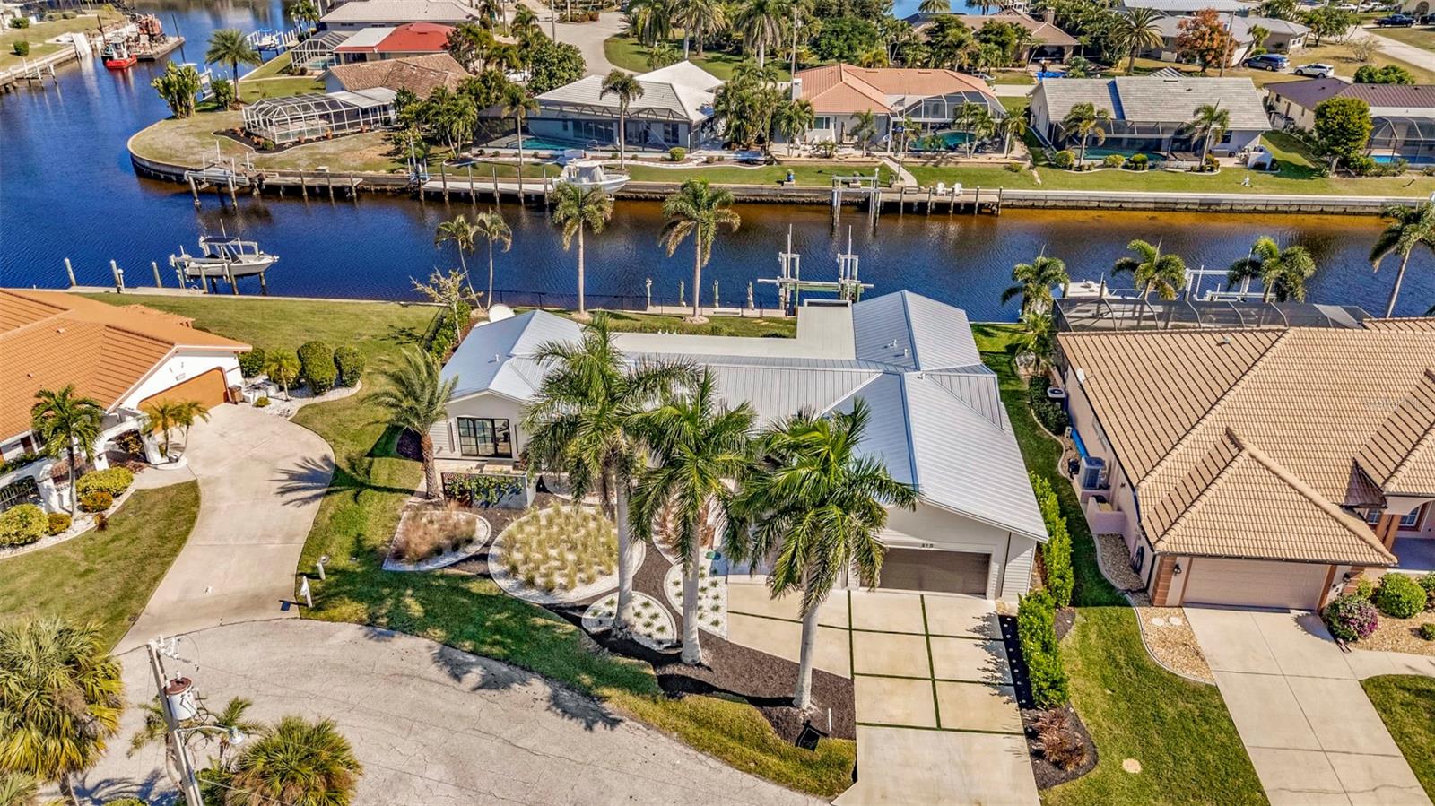 PUNTA GORDA ISLES SEC 07 - Residential