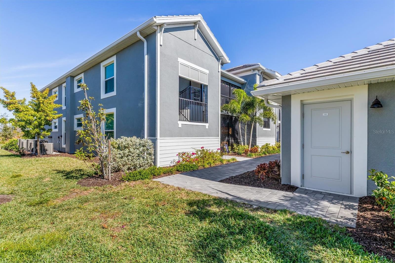 WELLEN PARK GOLF & COUNTRY CLUB - Residential