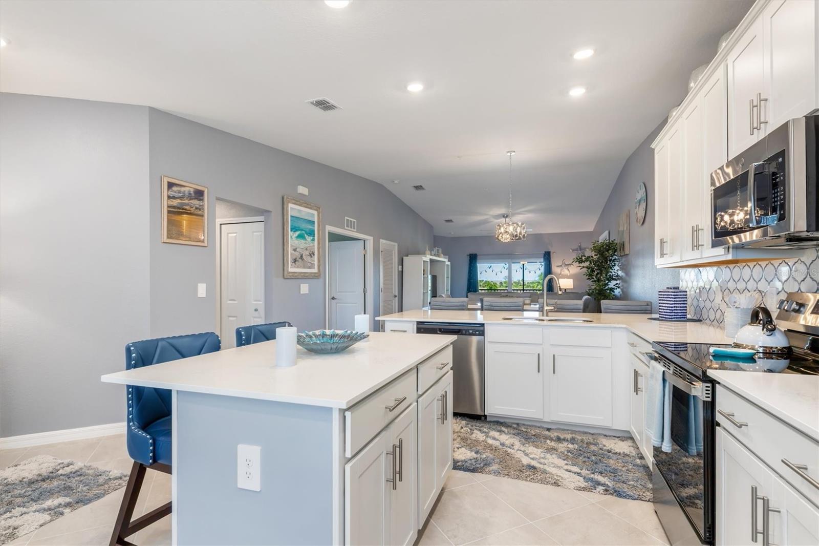 WELLEN PARK GOLF & COUNTRY CLUB - Residential