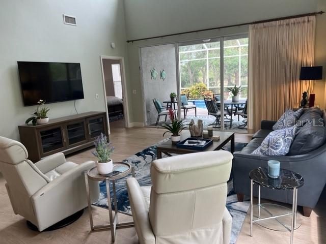 STONEYBROOK GOLF & COUNTRY CLUB - Residential Lease
