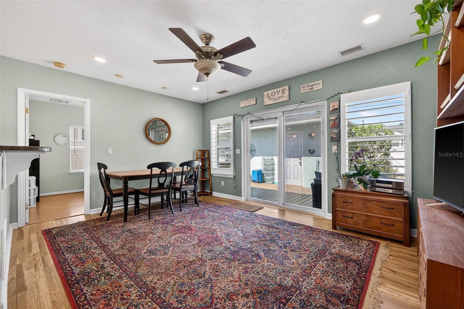 BARNARD ERASTUS A S REV SUB - Residential