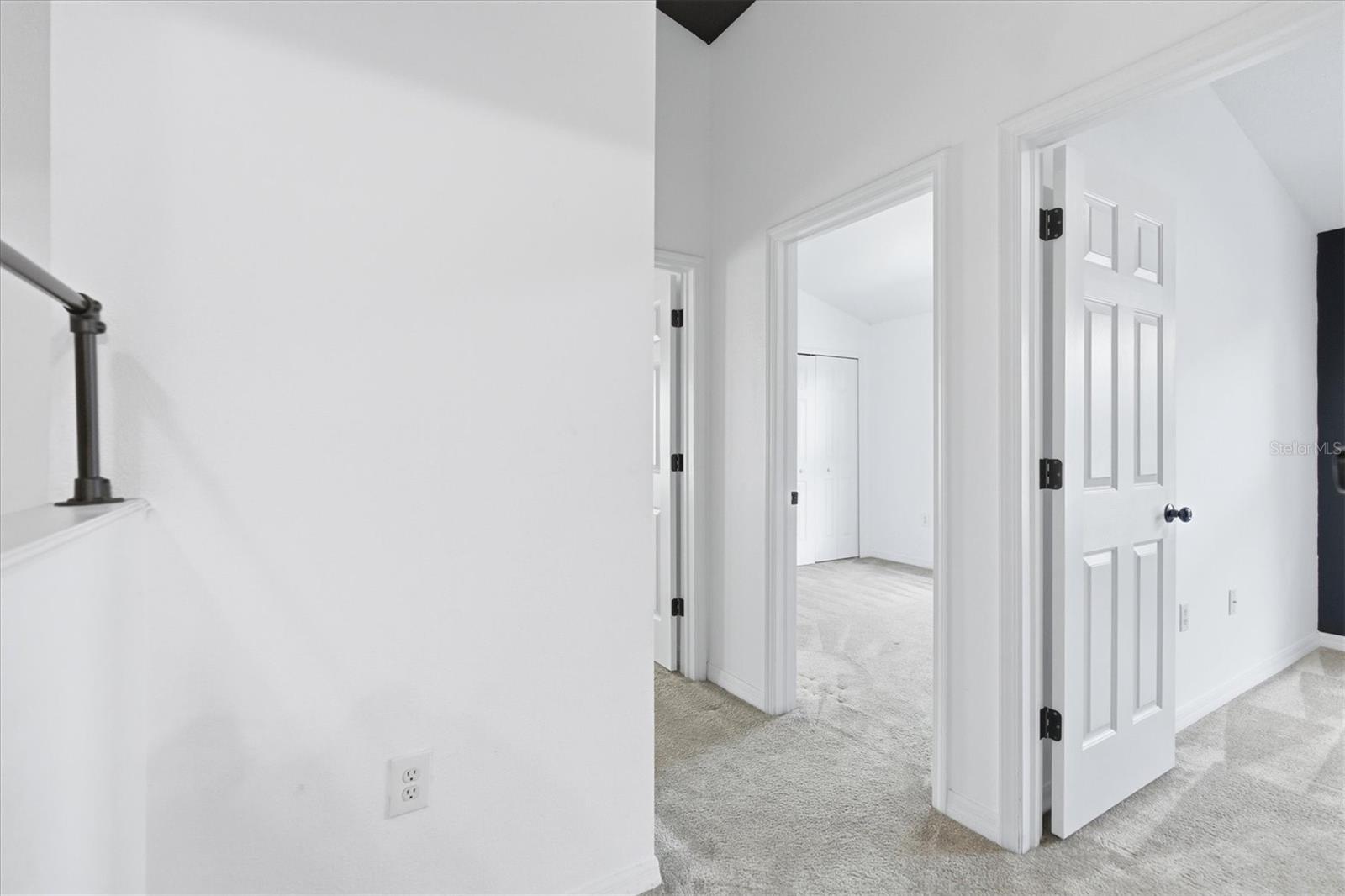 SADDLE CREEK MANOR - Residential