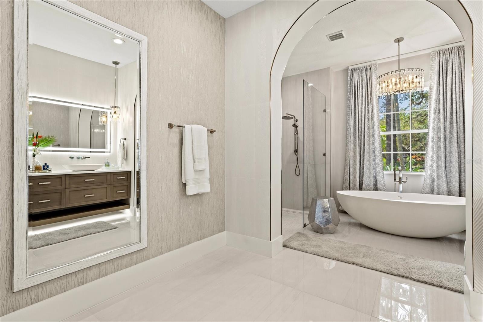 LAKEWOOD RANCH COUNTRY CLUB VILLAGE - Residential