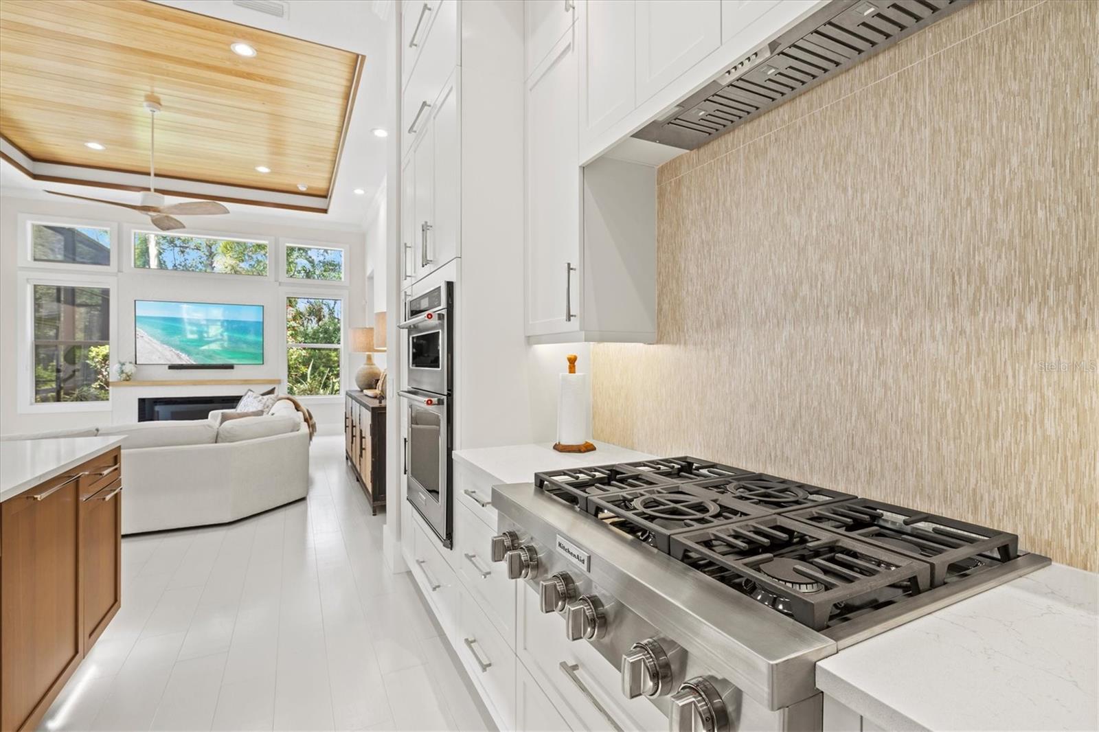 LAKEWOOD RANCH COUNTRY CLUB VILLAGE - Residential