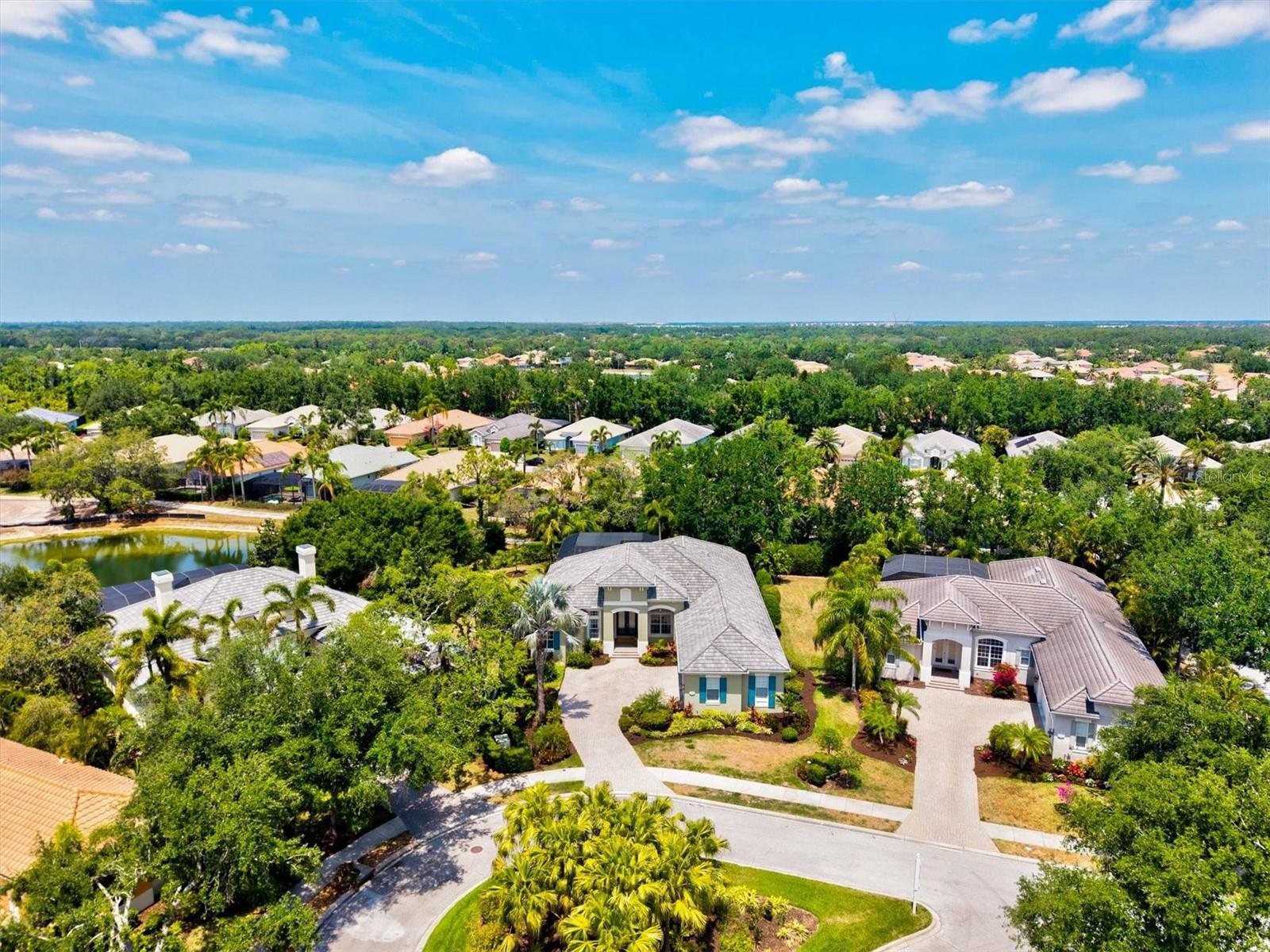 LAKEWOOD RANCH COUNTRY CLUB VILLAGE - Residential