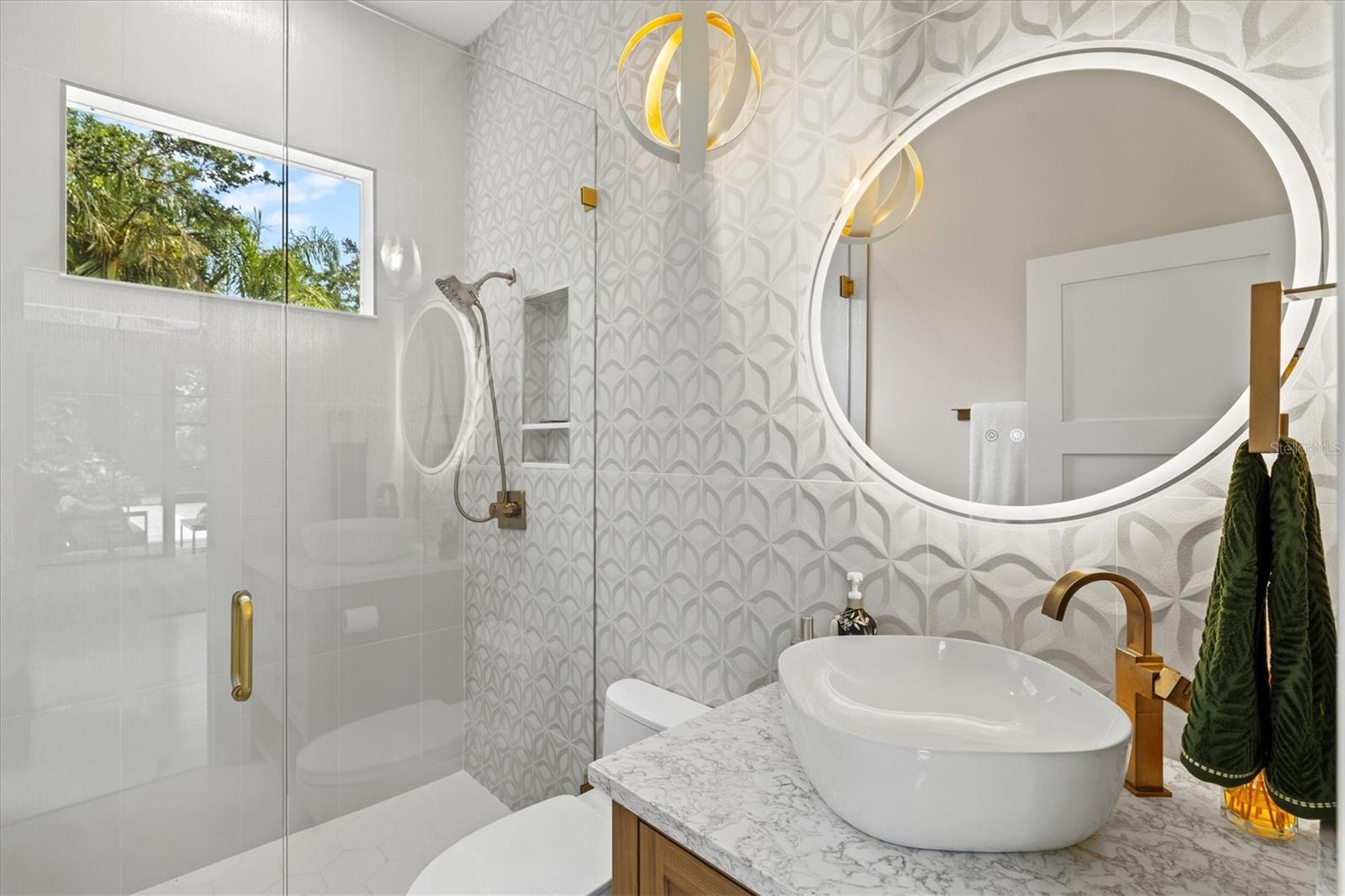 LAKEWOOD RANCH COUNTRY CLUB VILLAGE - Residential