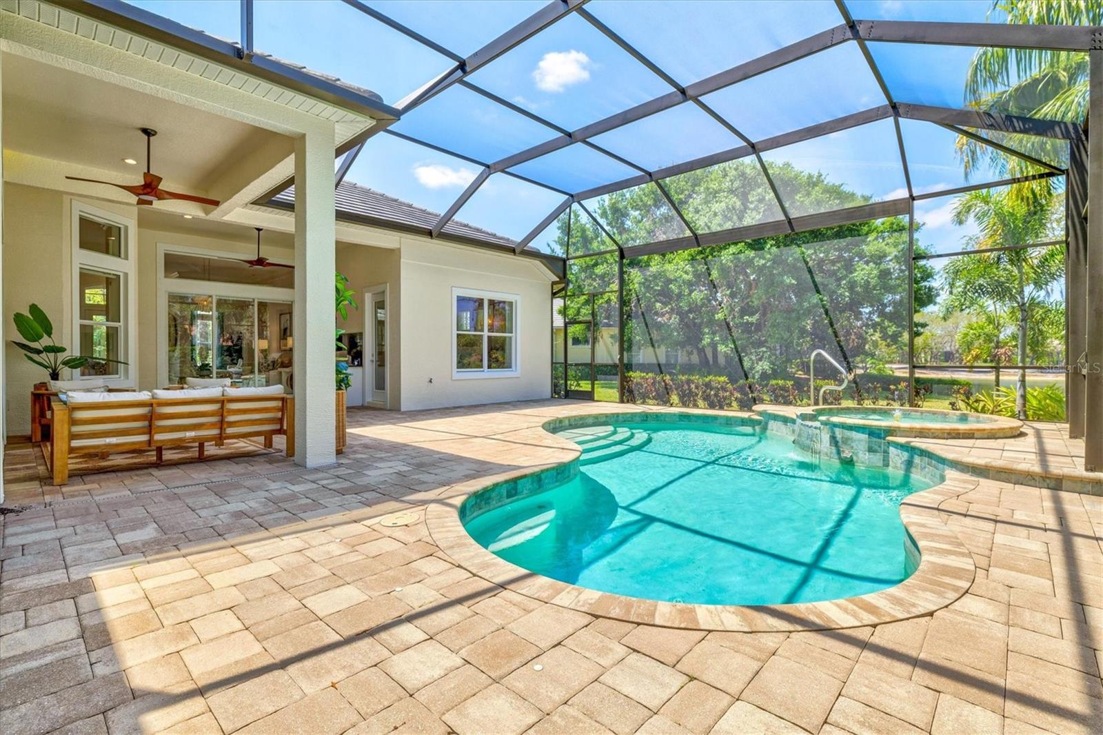 LAKEWOOD RANCH COUNTRY CLUB VILLAGE - Residential
