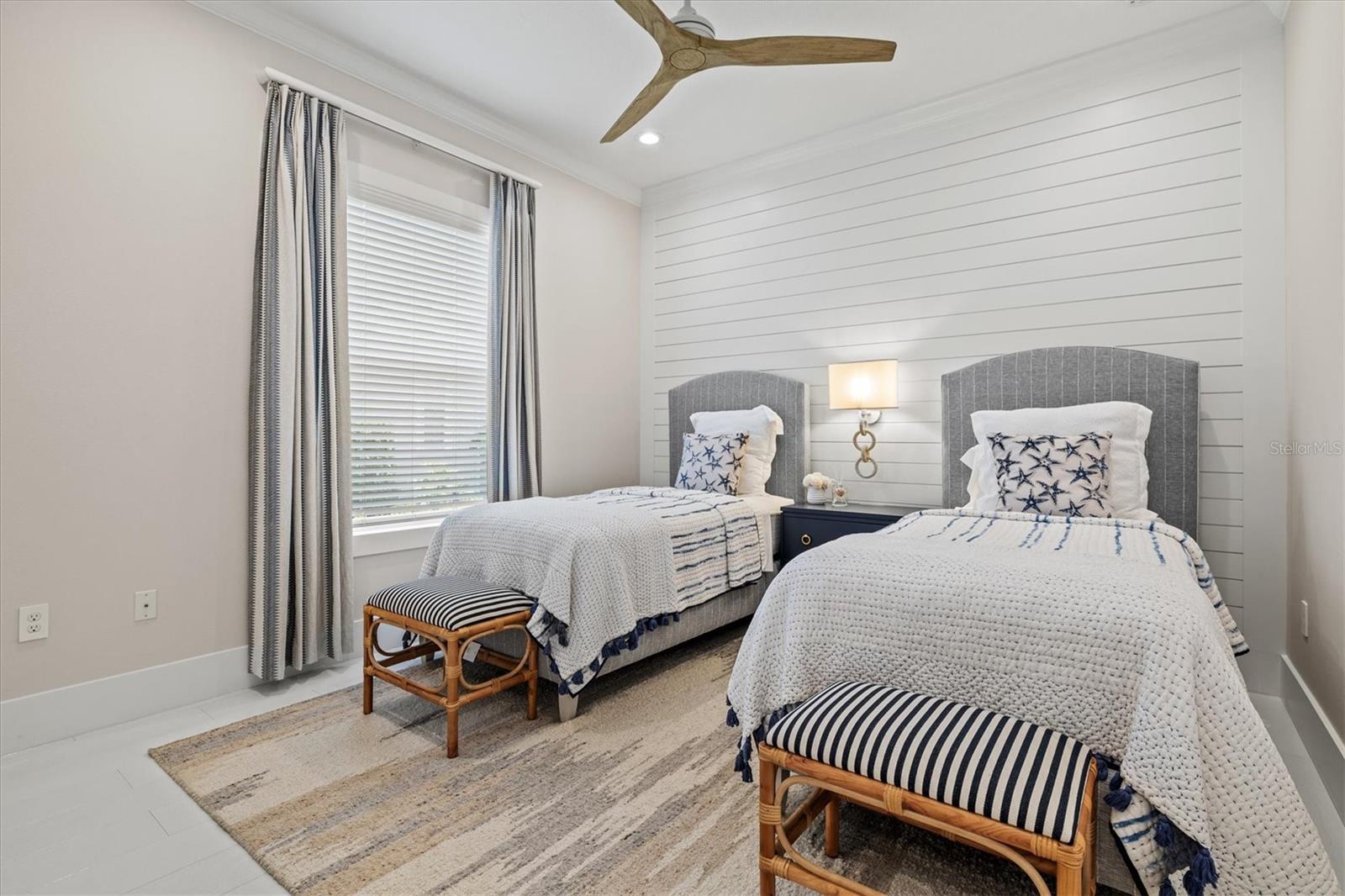 LAKEWOOD RANCH COUNTRY CLUB VILLAGE - Residential