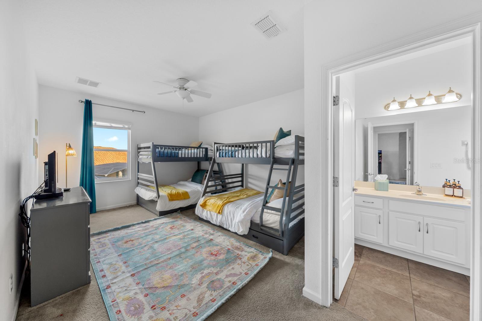 OAKMONT PH 01 - Residential Lease