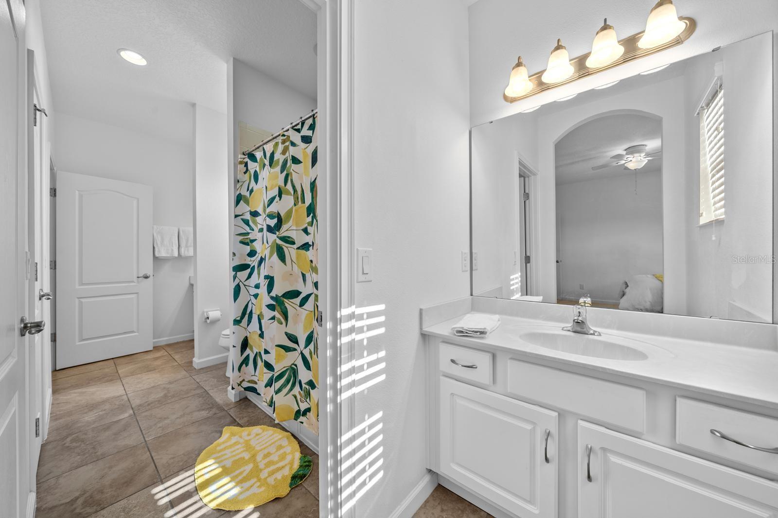 OAKMONT PH 01 - Residential Lease