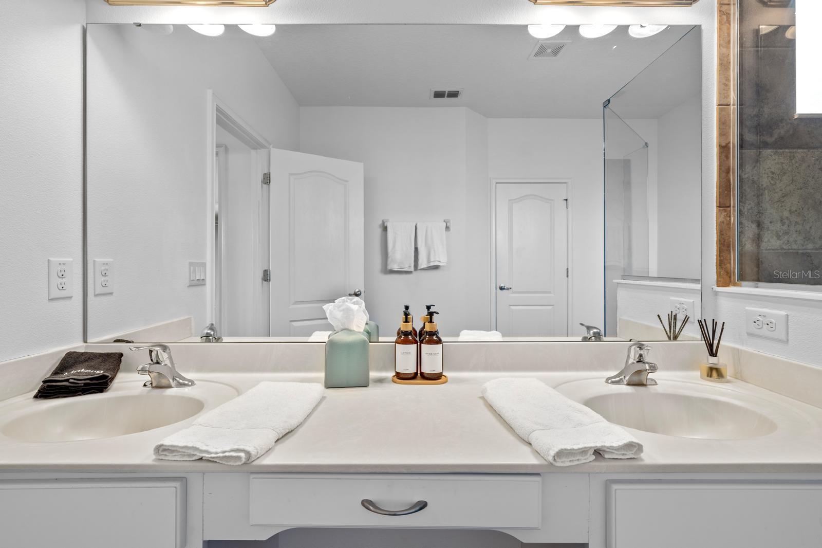 OAKMONT PH 01 - Residential Lease