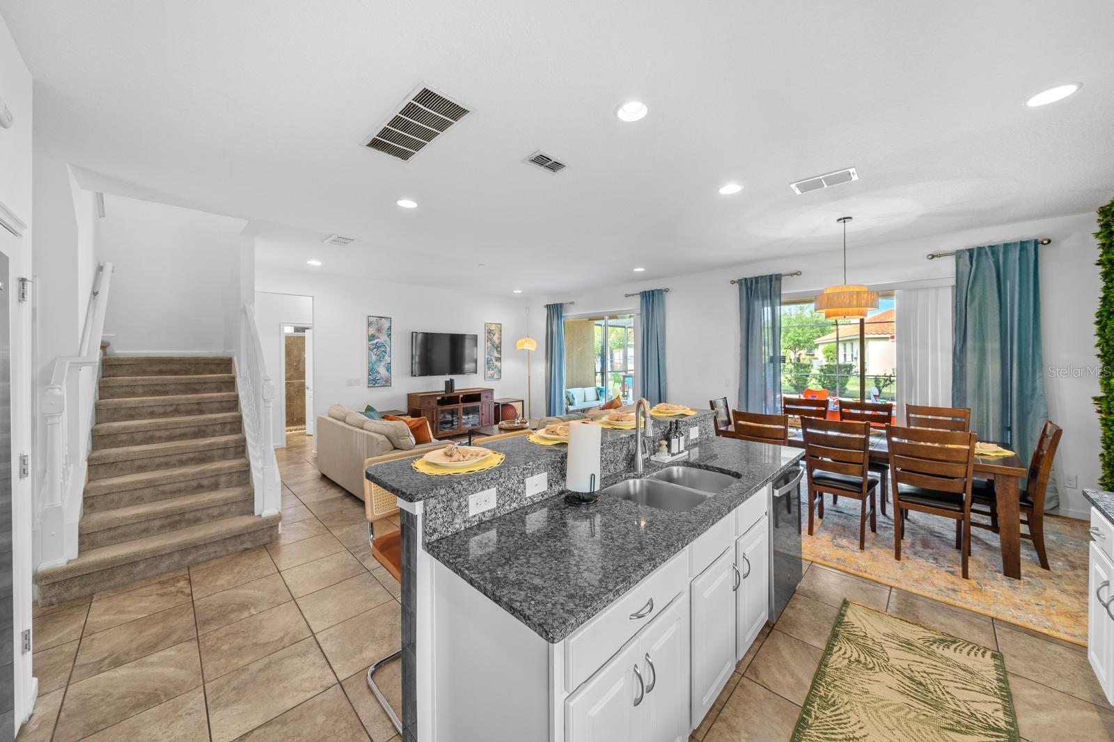 OAKMONT PH 01 - Residential Lease