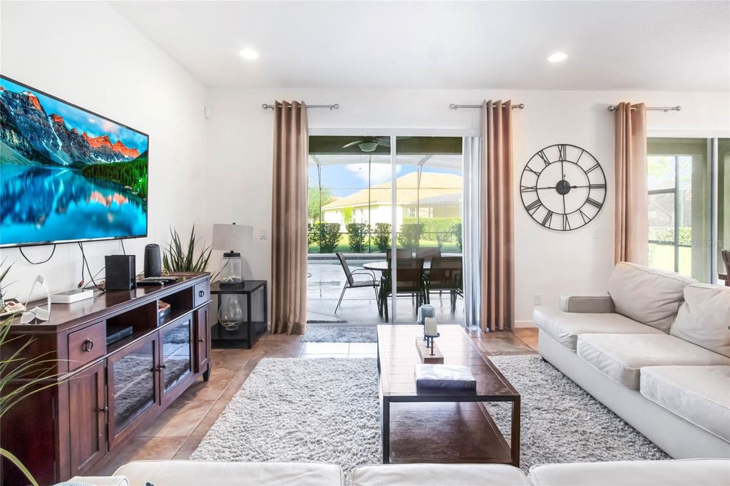 Photo of 4164 Oaktree Drive, Davenport, FL 33837 (MLS # O6371809)